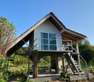 Ratchaburi Ski Chalet | 20 m² Chalet ∙ 1 bedroom ∙ 2 guests