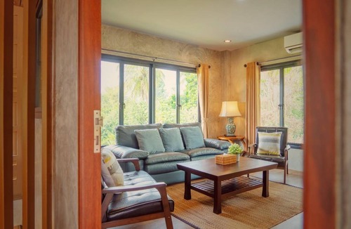 Noen Hom House | 200 m² House ∙ 2 bedrooms ∙ 7 guests