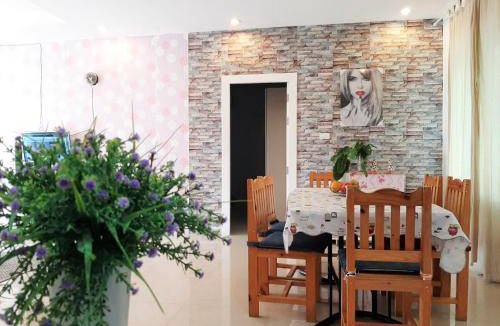 Hua Hin House | 200 m² House ∙ 2 bedrooms ∙ 12 guests