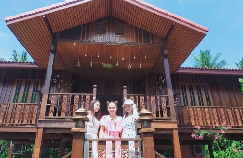Wat Phleng House | 200 m² House ∙ 4 bedrooms ∙ 10 guests
