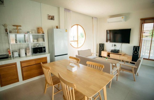 Hat Chao Samran Villa | 200 m² Villa ∙ 4 bedrooms ∙ 13 guests