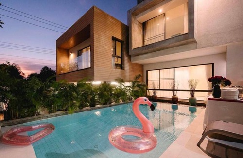 Bang Na Villa | 2000 m² Villa ∙ 10 bedrooms ∙ 40 guests