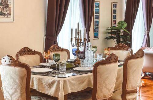 Khlong Tan Apartment | 212 m² Apartment ∙ 3 bedrooms ∙ 6 guests