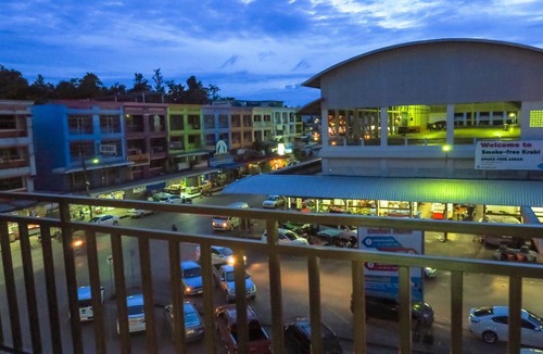 Downtown Krabi Bed & Breakfast | 22 m² Bed and breakfast ∙ 4 guests