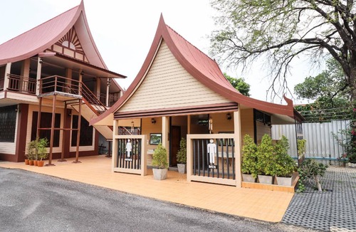 Nakhon Ratchasima Hotel | 22 m² Hotel ∙ 2 guests