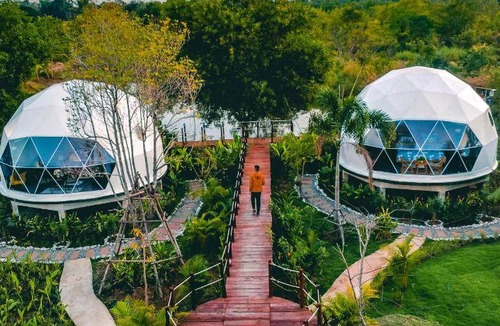 Udon Thani Resort | 220 m² Resort ∙ 2 bedrooms ∙ 6 guests