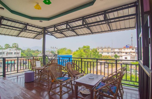 Cha-am Hotel | 23 m² Hotel ∙ 2 guests