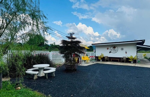 Nakhon Nayok Hotel | 24 m² Hotel ∙ 4 guests