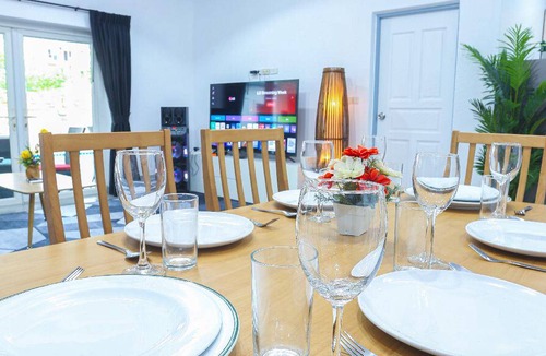 Jomtien Villa | 240 m² Villa ∙ 4 bedrooms ∙ 9 guests