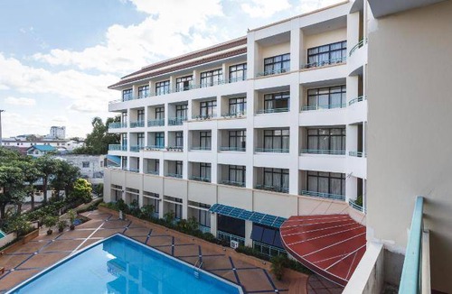Surin Hotel | 25 m² Hotel ∙ 2 guests