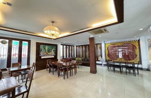 Hai Ya Hotel | 25 m² Hotel ∙ 2 guests