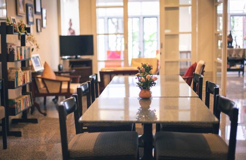 Embassy District Apartment | 25 m² Serviced apartment ∙ 6 guests