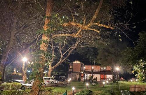 Pong Yaeng Hotel | 250 m² Hotel ∙ 30 guests