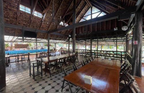 Pong Yaeng Hotel | 250 m² Hotel ∙ 30 guests
