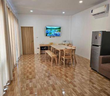 Chiang Khan Resort | 250 m² Resort ∙ 2 bedrooms ∙ 16 guests