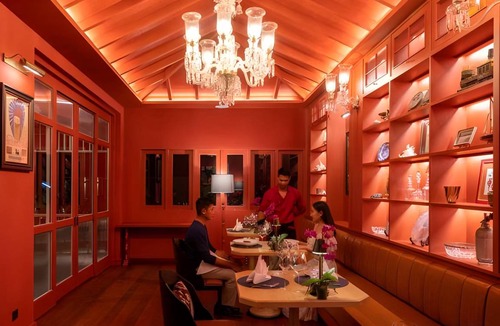 Khao Tao Hotel | 280 m² Hotel ∙ 2 bedrooms ∙ 127 guests