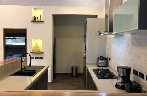 Hin Hong Villa | 2800 m² Villa ∙ 8 bedrooms ∙ 16 guests