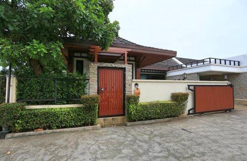 Rawai Villa | 284 m² Villa ∙ 2 bedrooms ∙ 4 guests