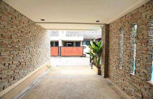 Rawai Villa | 284 m² Villa ∙ 2 bedrooms ∙ 4 guests