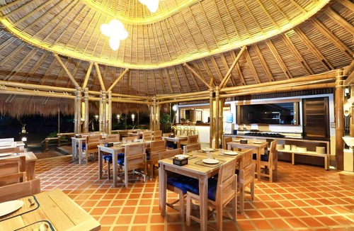 Ko Lanta Hotel | 288 m² Hotel ∙ 2 bedrooms ∙ 127 guests