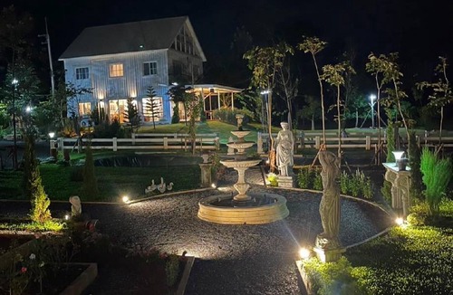 Khlong Muang Villa | 290 m² Villa ∙ 5 bedrooms ∙ 14 guests