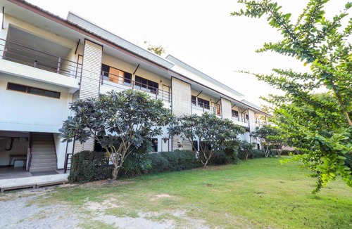 Lamphun Hotel | 30 m² Hotel ∙ 2 guests