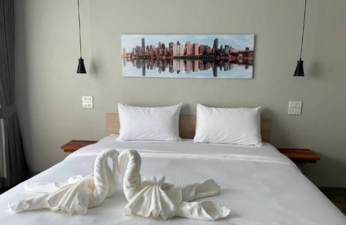 Surin Hotel | 30 m² Hotel ∙ 2 guests