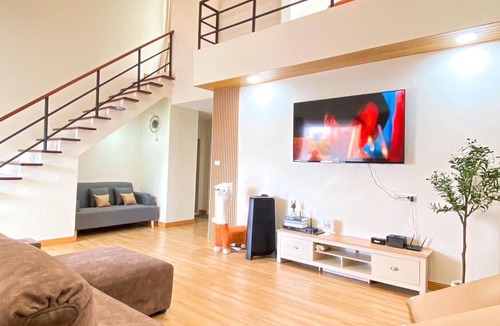 Kanchanaburi Villa | 300 m² Villa ∙ 2 bedrooms ∙ 8 guests