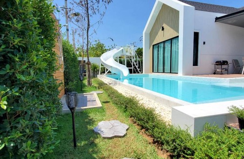 Hin Lek Fai Villa | 320 m² Villa ∙ 3 bedrooms ∙ 10 guests
