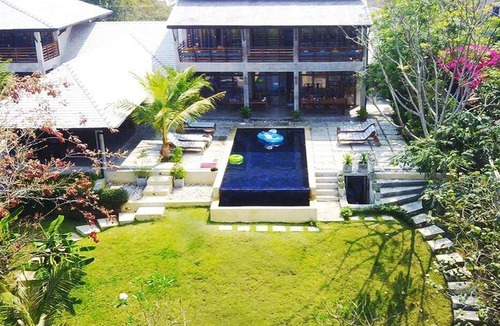 San Sai Villa | 350 m² Villa ∙ 6 bedrooms ∙ 15 guests