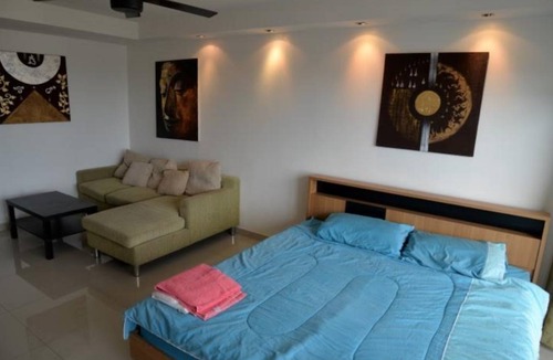 Central Pattaya Resort | 36 m² Private room ∙ 1 bedroom ∙ 2 guests