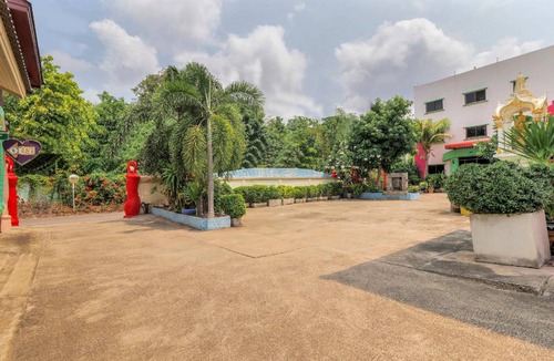 Samut Sakhon Hotel | 37 m² Hotel ∙ 2 guests