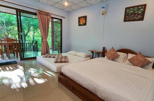 Amphawa Apartment | 38 m² Serviced apartment ∙ 7 bedrooms ∙ 127 guests