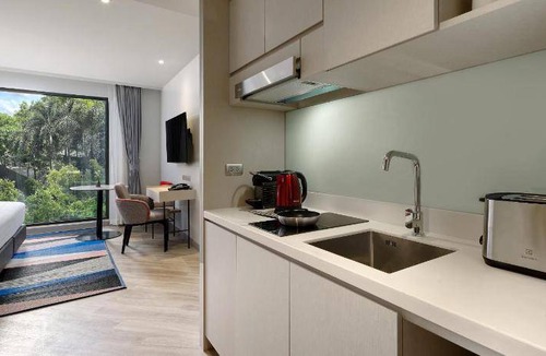Khlong Tan Hotel | 39 m² Hotel ∙ 127 guests