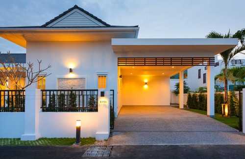 Khao Tao Villa | 4 Bedroom Pool Villas