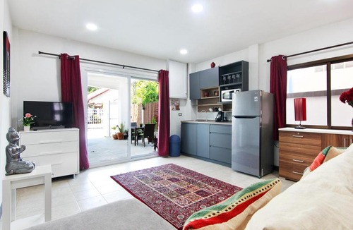 Bophut House | 4 Bedroom Private Pool Villa in Fisherman's Village