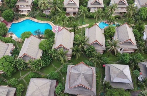 Cha-am Villa | 4 Bedrooms Beach Villa with 3 pools at Villa 21 Chaam Baan Talay Samran