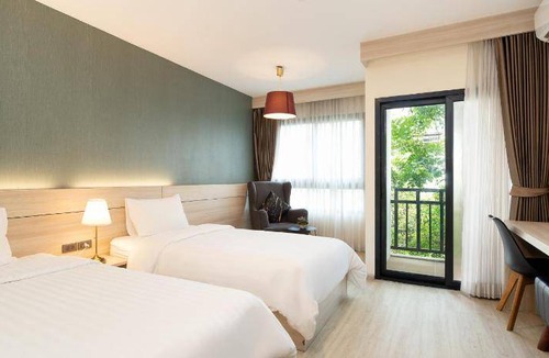 Bang Yi Ruea Hotel | 40 m² Hotel ∙ 127 guests