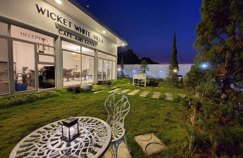 Photharam Hotel | 40 m² Hotel ∙ 2 guests