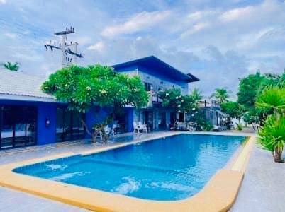 Sam Roi Yot Hotel | 40 m² Hotel ∙ 6 guests