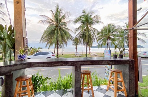 Sam Roi Yot Hotel | 40 m² Hotel ∙ 6 guests