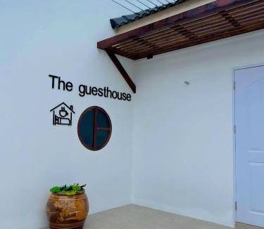 Phan House | 40 m² House ∙ 2 bedrooms ∙ 4 guests
