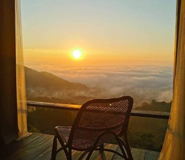 Mae Chan Hotel | 4000Dao- A Hilltop Hideaway & Experience in Doi Tung
