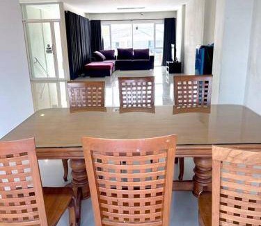 Khlong Hae Apartment | 450 m² Apartment ∙ 4 bedrooms ∙ 14 guests