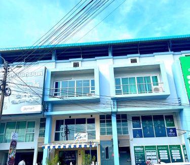 Khlong Hae Apartment | 450 m² Apartment ∙ 4 bedrooms ∙ 14 guests