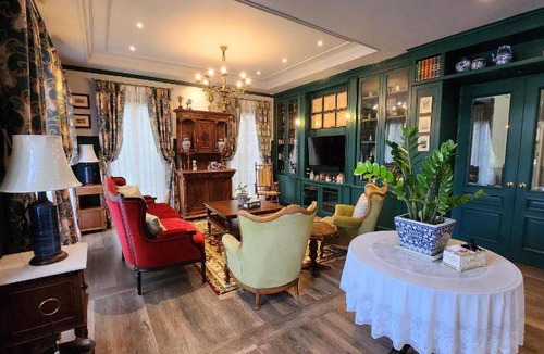 Chaiyasathan Resort | 450 m² Resort ∙ 4 bedrooms ∙ 10 guests