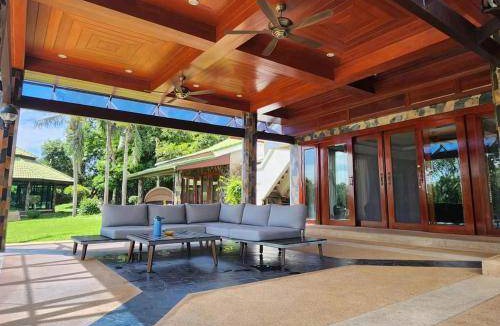 Huai Yai Villa | 465 m² Villa ∙ 10 bedrooms ∙ 25 guests