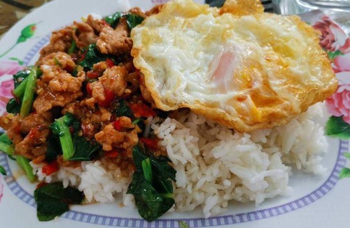 Khlong Sam Prawet Hotel | 48 m² Motel ∙ 127 guests