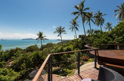 Laem Set Villa | 4BR Samui Villa w/Waterfall & Pool in Laem Set