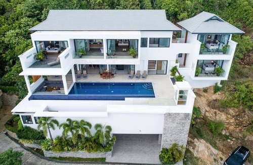 Moo 5 Villa | 5 Bedroom 5 Star Beach View Villa